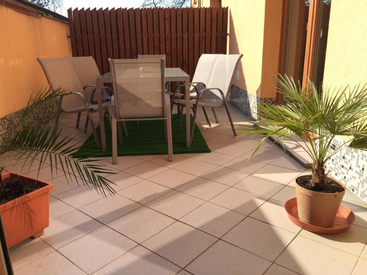 Apartman Slunecnice S Terasou Budweis Exterior foto
